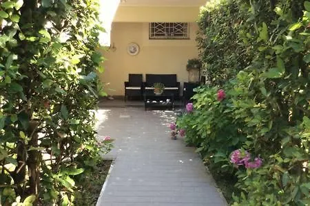 Apartament Apuamare